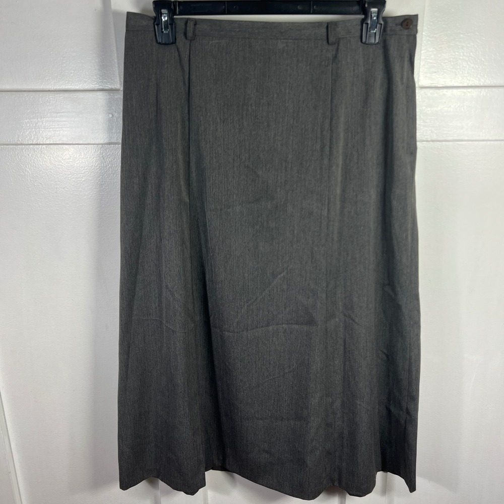 Sag Harbor Women's Size 18 Straight Leg Gabardine Stretch Skirt Gray
